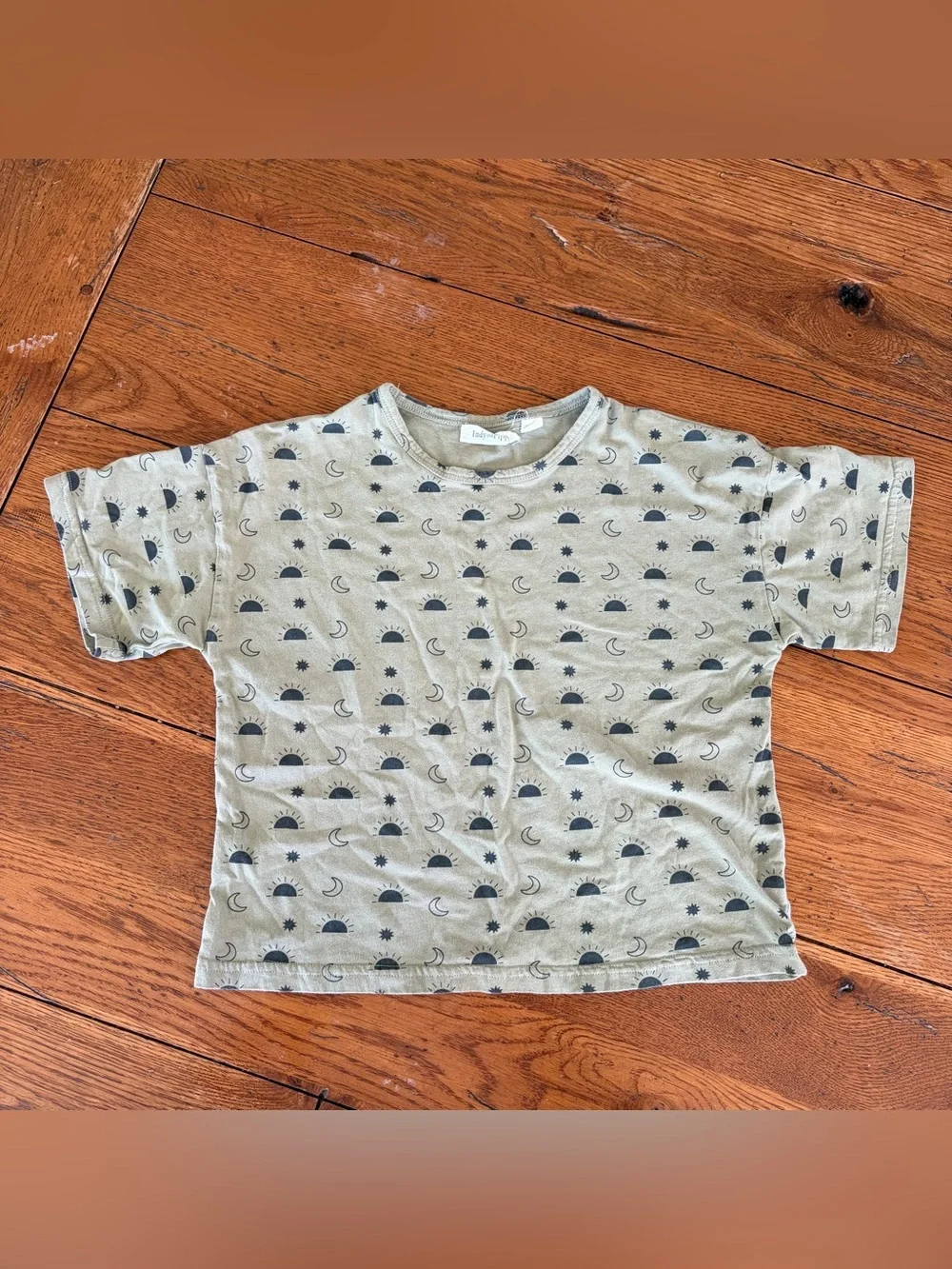 Indy and Pippa Rainbow Shorts Set & Extra Tee Girls Size 5T